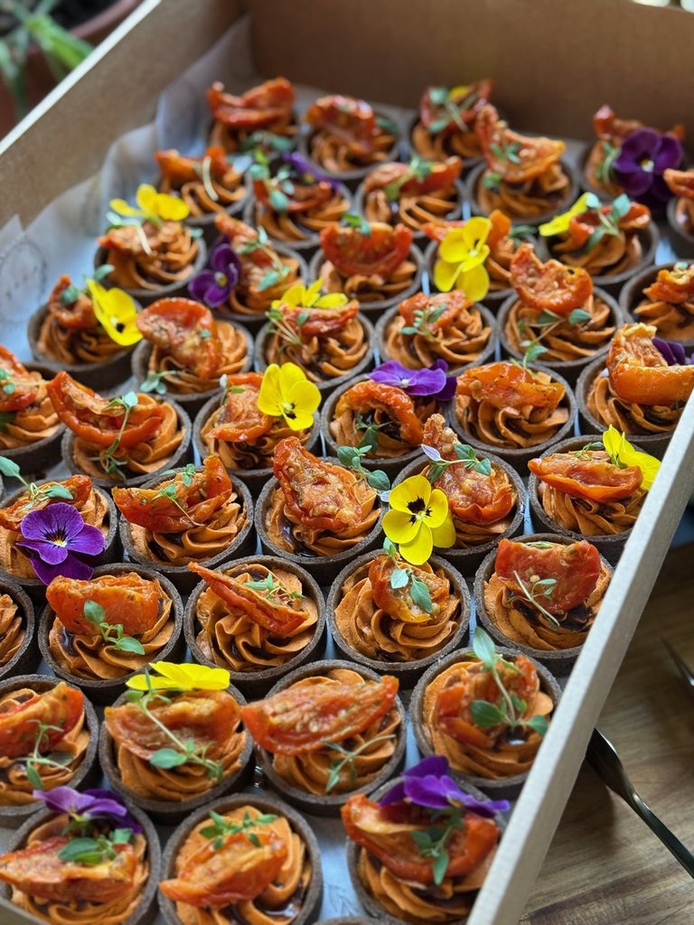 Food from the Monda kitchen